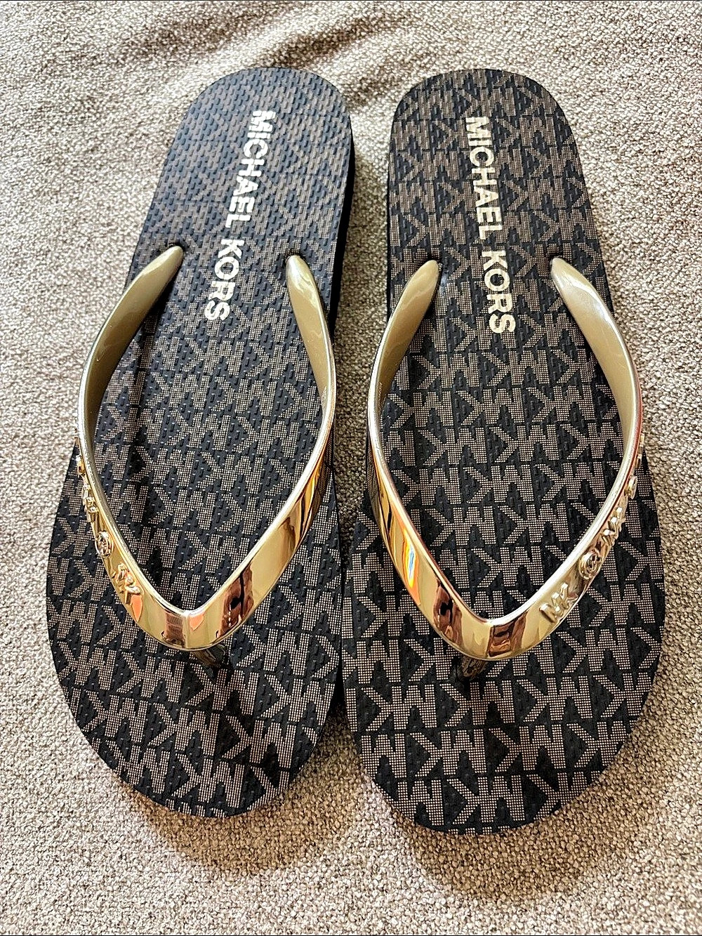 Michael Kors MK Logo Flip Flop Women's Logo Dark Brown with Gold Size 9M